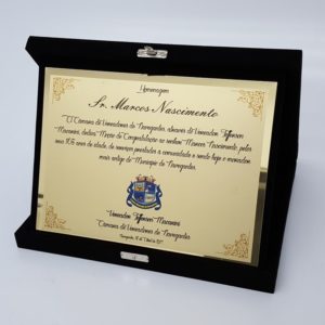 Placa de Homenagem dourada com 18cm x 13cm - Image 3