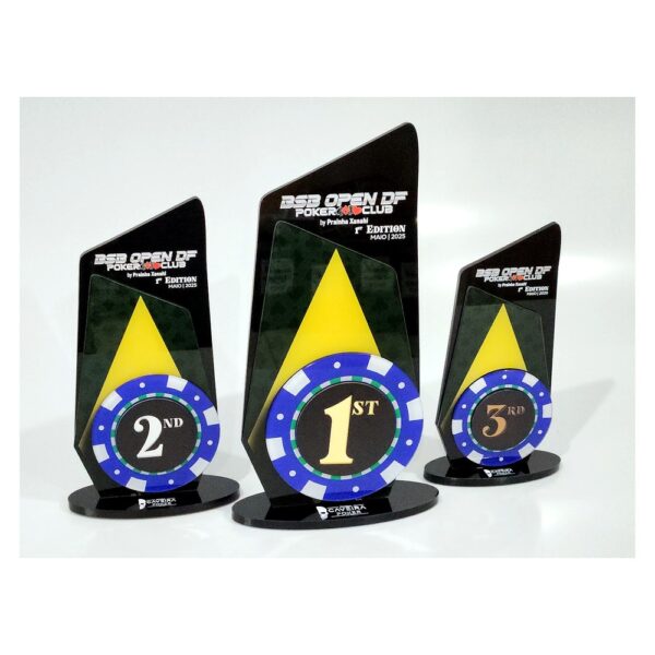 trofeu-triangulo-amarelo-ficha-poker